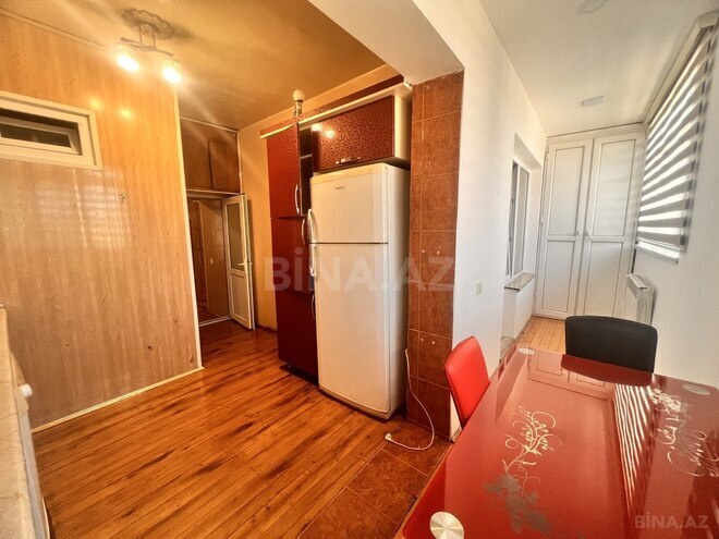 Сдаётся 2-комн. вторичка 65 м², м. Иншаатчылар, photo 6 from 10