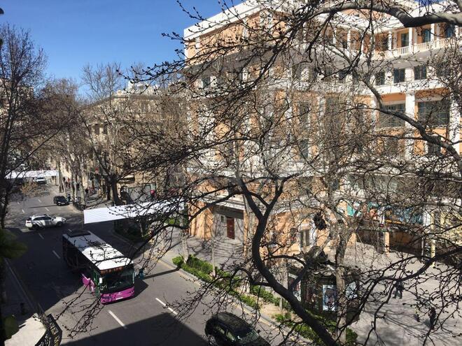 İcarəyə verilir 3 otaqlı köhnə tikili 110 m², Sahil m., photo 3 from 20