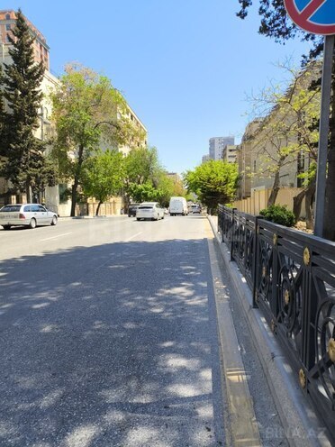 Продаётся 2-комн. вторичка 55 м², Насиминский  р., photo 11 from 18
