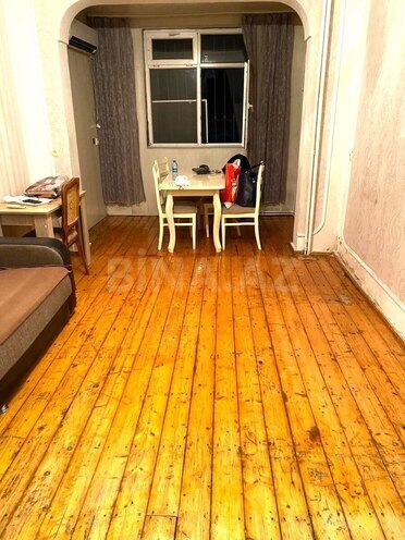 Satılır 2 otaqlı köhnə tikili 45 m², Memar Əcəmi m., photo 3 from 10