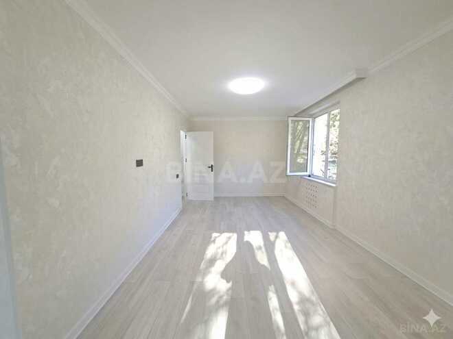 Satılır 2 otaqlı köhnə tikili 35 m², İnşaatçılar m., photo 5 from 11