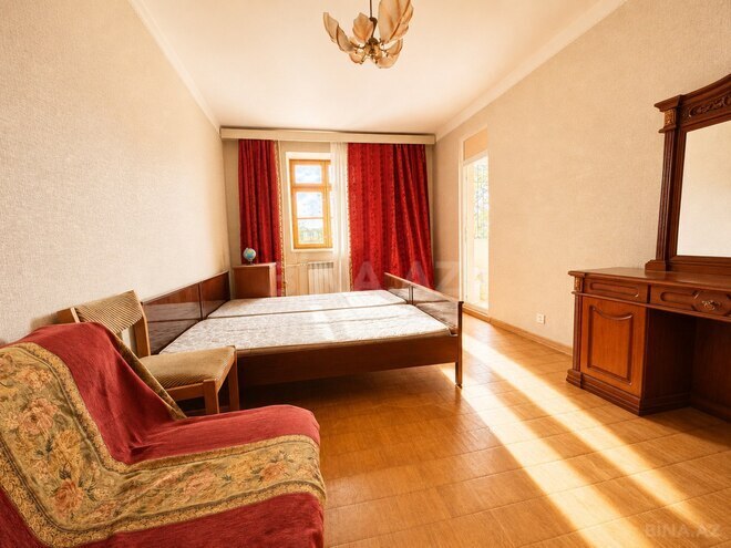 Продаётся 4-комн. вторичка 103 м², м. Нариман Нариманов, photo 4 from 13