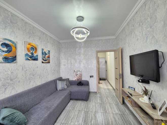 Сдаётся 2-комн. вторичка 54 м², м. Ази Асланов, photo 1 from 8