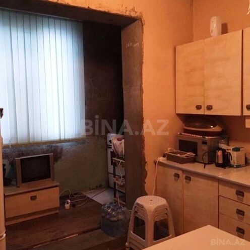 Продаётся 1-комн. вторичка 30 м², м. Элмляр Академиясы, photo 5 from 8
