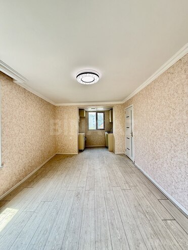 Продаётся 2-комн. вторичка 38 м², м. Иншаатчылар, photo 3 from 11