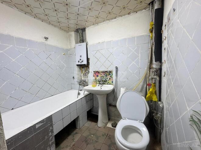 Satılır 4 otaqlı köhnə tikili 100 m², Xalqlar Dostluğu m., photo 14 from 15