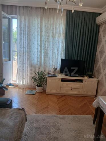 Продаётся 2-комн. вторичка 42 м², м. Насими, photo 1 from 9