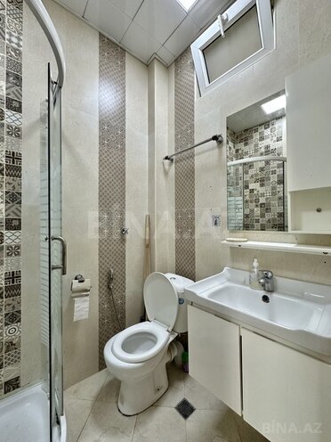 Satılır 2 otaqlı köhnə tikili 42 m², Sahil m., photo 12 from 13