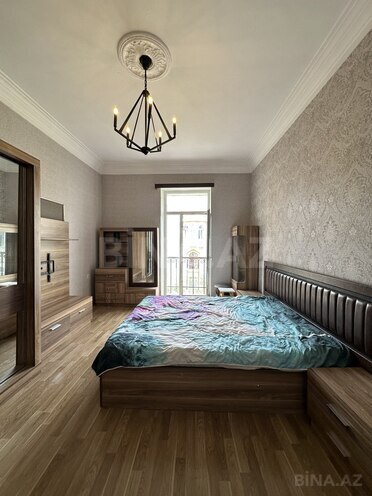 Satılır 2 otaqlı köhnə tikili 42 m², Sahil m., photo 5 from 13