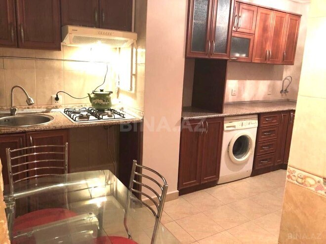 İcarəyə verilir 2 otaqlı köhnə tikili 75 m², Xalqlar Dostluğu m., photo 4 from 16