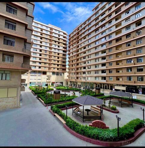 Продаётся 4-комн. новостройка 217 м², м. Низами, photo 1 from 20