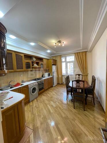 İcarəyə verilir 4 otaqlı yeni tikili 180 m², Nəsimi r., photo 6 from 22