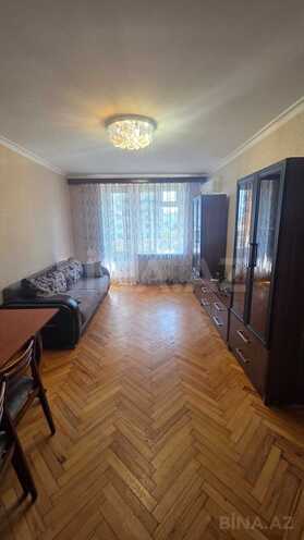 Сдаётся 2-комн. вторичка 42 м², м. Ази Асланов, photo 1 from 13