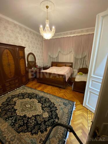 Продаётся 5-комн. вторичка 200 м², м. Ичеришехер, photo 10 from 21