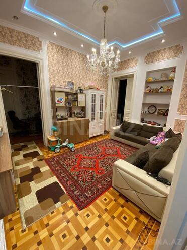 Продаётся 5-комн. вторичка 200 м², м. Ичеришехер, photo 4 from 21