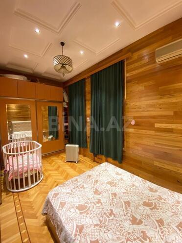 Продаётся 5-комн. вторичка 200 м², м. Ичеришехер, photo 8 from 21