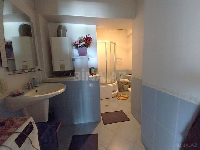 Продаётся 2-комн. вторичка 80 м², м. Низами, photo 11 from 14