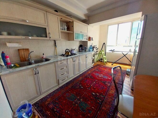 Продаётся 2-комн. вторичка 80 м², м. Низами, photo 9 from 14