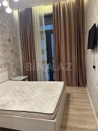 Сдаётся 2-комн. новостройка 65 м², м. 8 ноября, photo 4 from 9