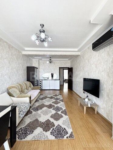 Сдаётся 2-комн. новостройка 80 м², м. 20 января, photo 3 from 14