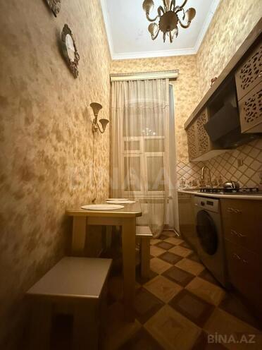 Сдаётся 3-комн. вторичка 70 м², м. Сахил, photo 12 from 18