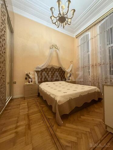 Сдаётся 3-комн. вторичка 70 м², м. Сахил, photo 6 from 18