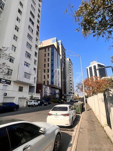 Продаётся 3-комн. новостройка 210 м², м. Элмляр Академиясы, photo 4 from 26