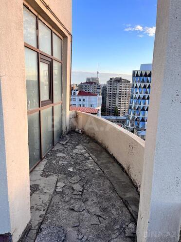 Продаётся 3-комн. новостройка 210 м², м. Элмляр Академиясы, photo 19 from 26