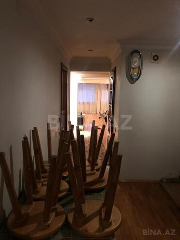 Продаётся 3-комн. вторичка 125 м², м. Низами, photo 4 from 19