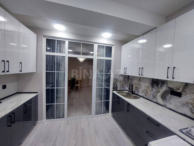 Сдаётся 3-комн. новостройка 80 м², photo 1 from 12