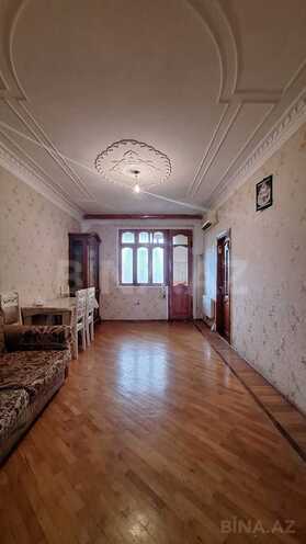 Продаётся 3-комн. вторичка 50 м², м. Мемар Аджеми, photo 1 from 12