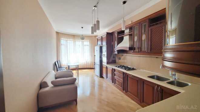 İcarəyə verilir 3 otaqlı yeni tikili 130 m², Nizami m., photo 9 from 13
