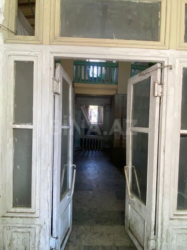 Продаётся 1-комн. вторичка 30 м², м. Элмляр Академиясы, photo 4 from 7