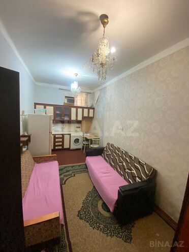 Продаётся 1-комн. вторичка 30 м², м. Элмляр Академиясы, photo 1 from 7