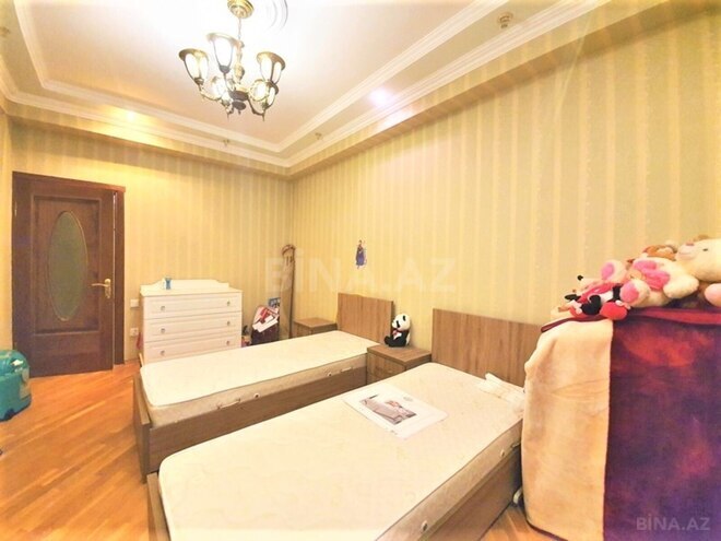 Сдаётся 3-комн. новостройка 150 м², м. Элмляр Академиясы, photo 11 from 16