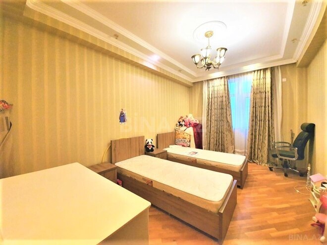Сдаётся 3-комн. новостройка 150 м², м. Элмляр Академиясы, photo 10 from 16