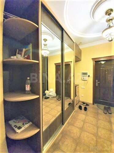 Сдаётся 3-комн. новостройка 150 м², м. Элмляр Академиясы, photo 4 from 16