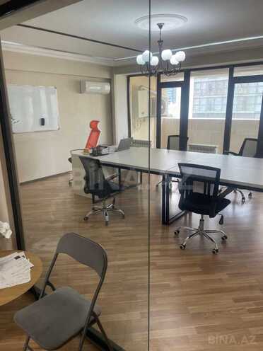 İcarəyə verilir 3 otaqlı ofis 122 m², 28 May m., photo 4 from 9