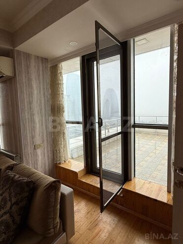 İcarəyə verilir 2 otaqlı köhnə tikili 55 m², 28 May m., photo 14 from 17