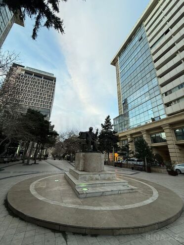 İcarəyə verilir 2 otaqlı köhnə tikili 55 m², 28 May m., photo 16 from 17