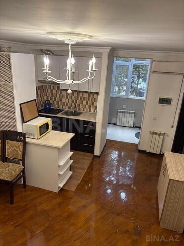 Продаётся 2-комн. вторичка 40 м², м. Иншаатчылар, photo 7 from 14
