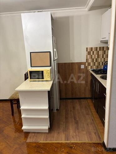 Продаётся 2-комн. вторичка 40 м², м. Иншаатчылар, photo 9 from 14