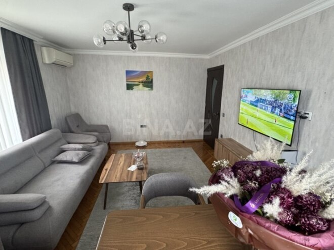 Продаётся 2-комн. вторичка 60 м², м. Элмляр Академиясы, photo 10 from 12