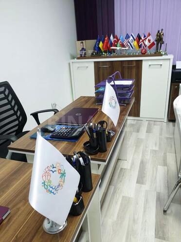 Сдаётся 1-комн. офис 35 м², м. Ичеришехер, photo 3 from 6
