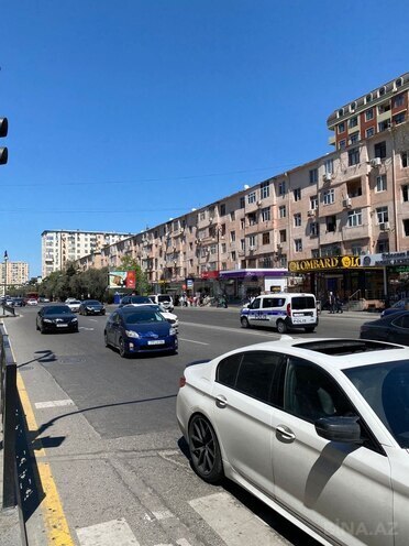 Satılır 2 otaqlı köhnə tikili 58 m², Memar Əcəmi m., photo 3 from 19