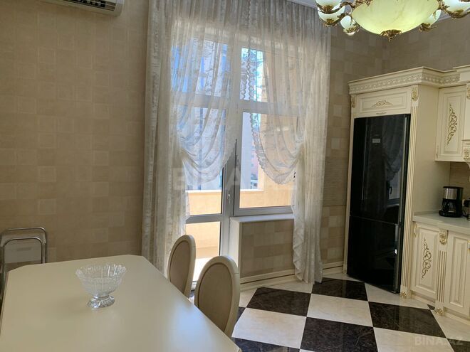 İcarəyə verilir 3 otaqlı yeni tikili 140 m², 28 May m., photo 14 from 17