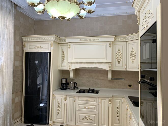 İcarəyə verilir 3 otaqlı yeni tikili 140 m², 28 May m., photo 15 from 17