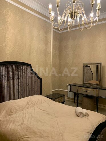 İcarəyə verilir 3 otaqlı yeni tikili 140 m², 28 May m., photo 9 from 17
