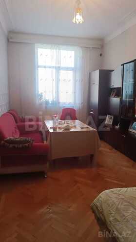 Сдаётся 3-комн. вторичка 100 м², м. 28 мая, photo 1 from 18