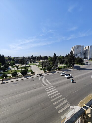 Продаётся 3-комн. вторичка 60 м², пос. Бакиханова, photo 1 from 15